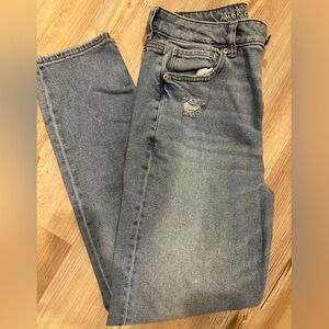 American Eagle Mom Jeans